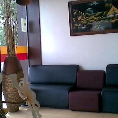 Hotel Teratai Tenang Kuala Terengganu Luaran gambar